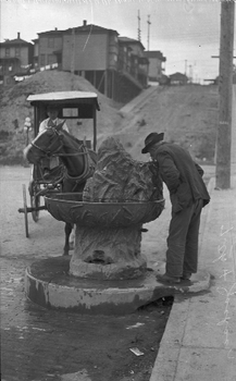 Water fountains were invented so
people were able to take a drink outside